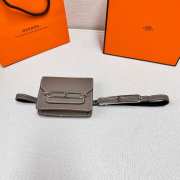 Hermes belt bag in grey - 3