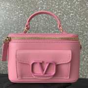 Valentino Garavani Locò mini handbag in calfskin leather in pink 16.5x10x7.5cm - 5