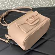 Valentino Garavani Locò mini handbag in calfskin leather rose cannelle 16.5x10x7.5cm - 5