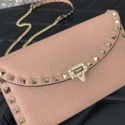 Valentino Garavani Rockstud Bag In Rose Cannelle With Gold Chain 21.5x12x2.5cm - 5