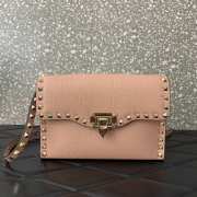 Valentino Garavani Rockstud grainy calfskin bag in rose cannelle 22.5x15x6cm - 1