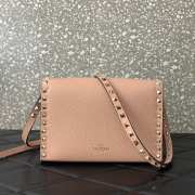 Valentino Garavani Rockstud grainy calfskin bag in rose cannelle 22.5x15x6cm - 6