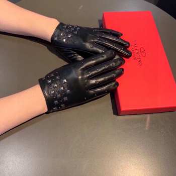 Valentino black glove 