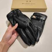 Burberry black glove - 6