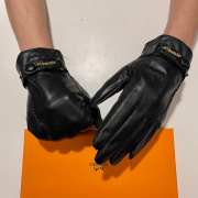 Hermes black glove 01 - 2