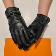 Hermes black glove 01 - 3