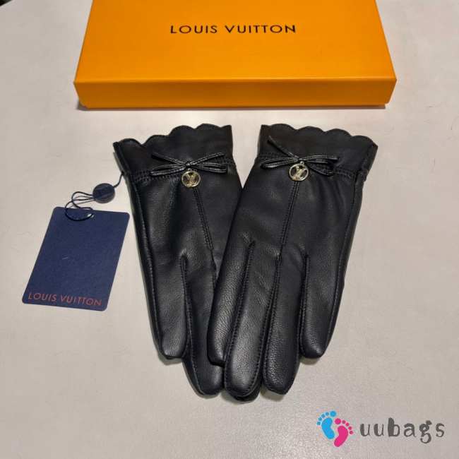 Louis Vuitton black glove 02 - 1