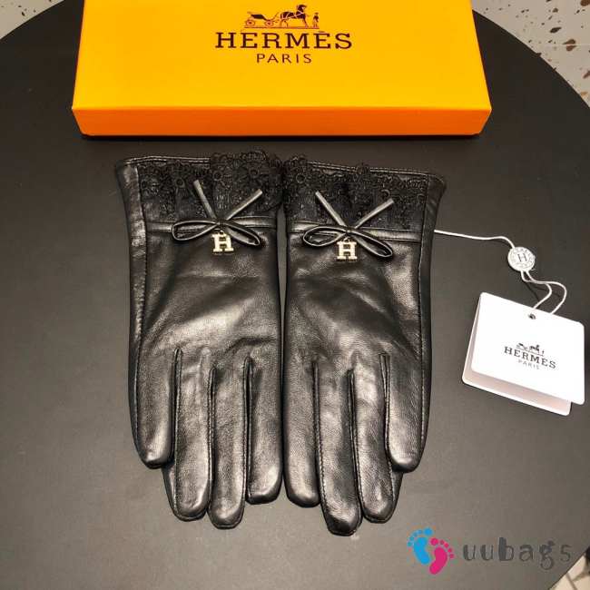 Hermes black glove 02 - 1