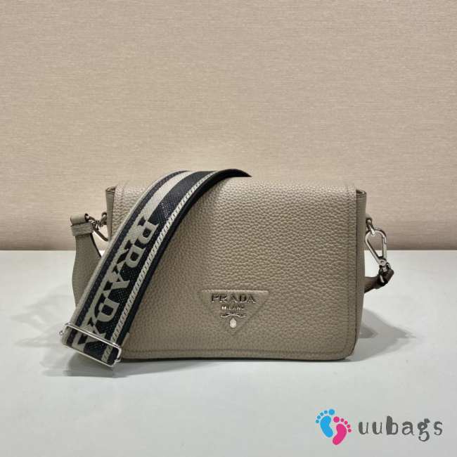 Prada soft leather bag with the lettering logo on the flap in beige 23x15.5x9cm - 1