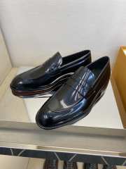 Louis Vuitton Men's Flex Loafers In Black Glossy Leather - 4