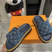 Louis Vuitton 1ACJVH Pool Pillow Flat Comfort Mule - 6