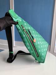 Louis Vuitton M30936 Duo Slingbag In Green 20x42x6cm - 2