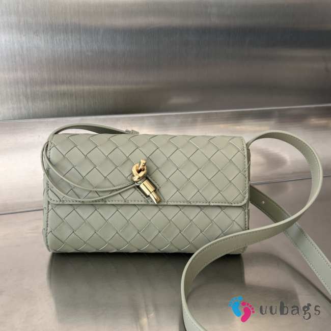 Bottega Veneta Mini Andiamo Crossbody Bag In Mint Green 21.5x13.5x4.5cm - 1