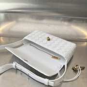 Bottega Veneta Mini Andiamo Crossbody Bag In White 21.5x13.5x4.5cm - 6