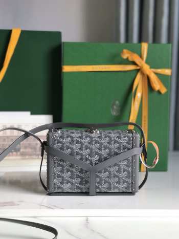 Goyard Minaudière trunk bag in grey 17x11.5x5.5cm