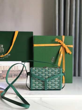 Goyard Minaudière trunk bag in green 17x11.5x5.5cm