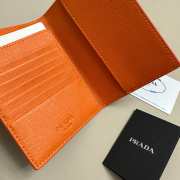 Prada passport in orange 10x14cm - 3