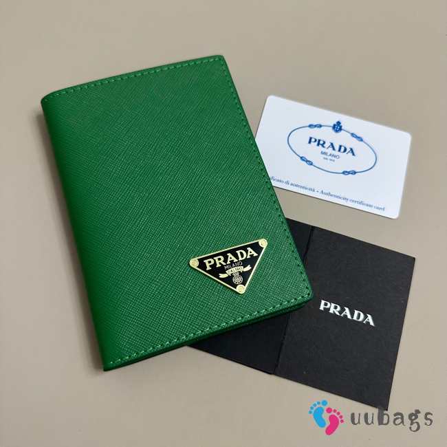 Prada passport in green 01 10x14cm - 1