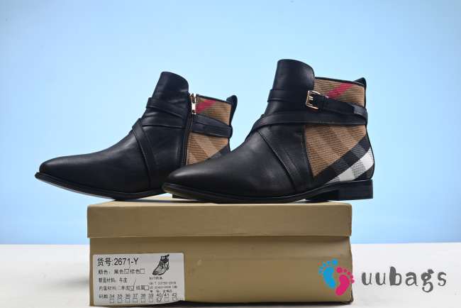 Burberry sheepskin black boot size 40 - 1