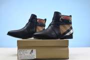Burberry sheepskin black boot size 40 - 2