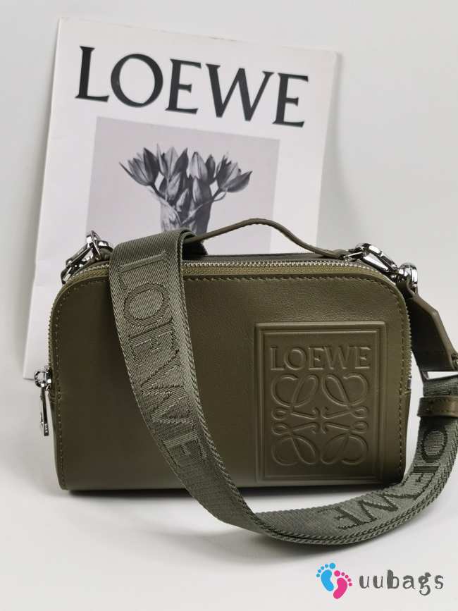 Loewe Mini Camera Crossbody bag in satin calfskin khaki Green 18x8.5x13cm - 1