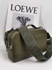 Loewe Mini Camera Crossbody bag in satin calfskin khaki Green 18x8.5x13cm - 4