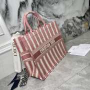 Dior Book Tote Pink/White Oblique Embroidery Canvas Bag 41.5x32x18cm - 5