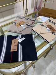 Burberry wool scarf 3 colors 28x190cm - 1