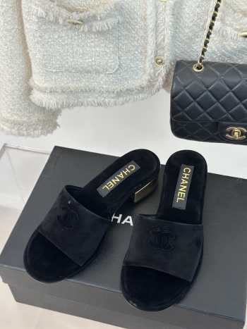 Chanel velvet black slipper 3cm