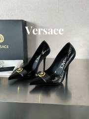 Versace High Heel In Black Patent Leather 10cm - 1