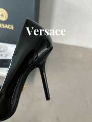 Versace High Heel In Black Patent Leather 10cm - 5