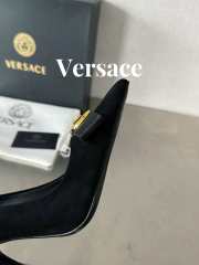 Versace High Heel In Black Velcet 10cm - 4