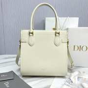 Dior CD Lock Bag In White 28x30x18cm - 5