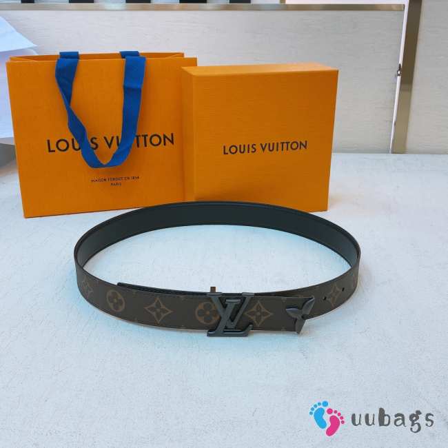 Louis Vuitton belt width 3cm - 1