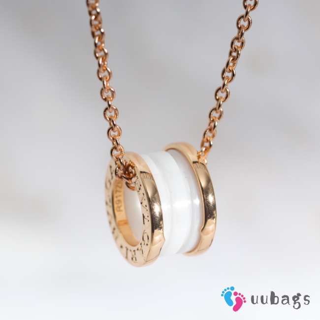 Bvlgari B.zero1 necklace with 18 kt rose gold chain and white ceramic pendant - 1