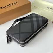 Burberry clutch bag in black grey 21.5x12.5x5cm - 3