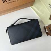 Burberry clutch bag in black blue 21.5x12.5x5cm - 2