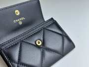 Chanel 19 Card Wallet Shiny Lambskin Gold-Tone In Black 7.5x11.3x2.1cm - 2