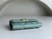 Chanel 19 Card Wallet Shiny Lambskin Gold-Tone In Mint Green 7.5x11.3x2.1cm - 5