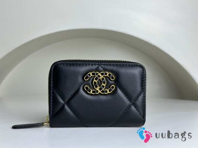 Chanel wallet in black 11.5x8cm - 1