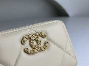 Chanel wallet in beige 11.5x8cm - 2