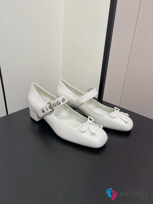 Miu Miu ballet flat with bow in white 4.5cm - 1