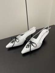 Miu Miu high heels in white 4cm - 5