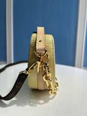 Louis Vuitton M24020 New LV Remix Croissant PM Bag Chic and Yellow 21x13x7cm - 3