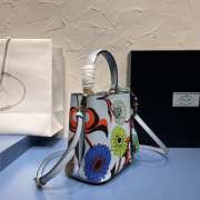 Prada bucket bag 1BA217 white 17x18x10.5cm - 2