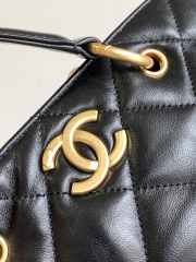 Chanel tote bag black lambskin leather 27x20x10cm - 4