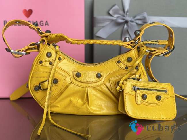 Balenciaga Le Cagole Croco Yellow Bag 26x16x10cm - 1