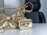 Balenciaga Le Cagole Gold Metallic Shoulder Bag 26x16x10cm - 2