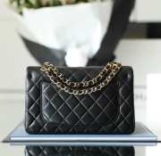 Chanel flap bag with gold buckle in black 14.5x23x6cm - 3