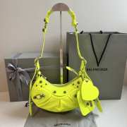 Balenciaga Le Cagole Lime Green Leather Shoulder Bag 26x16x6cm - 1